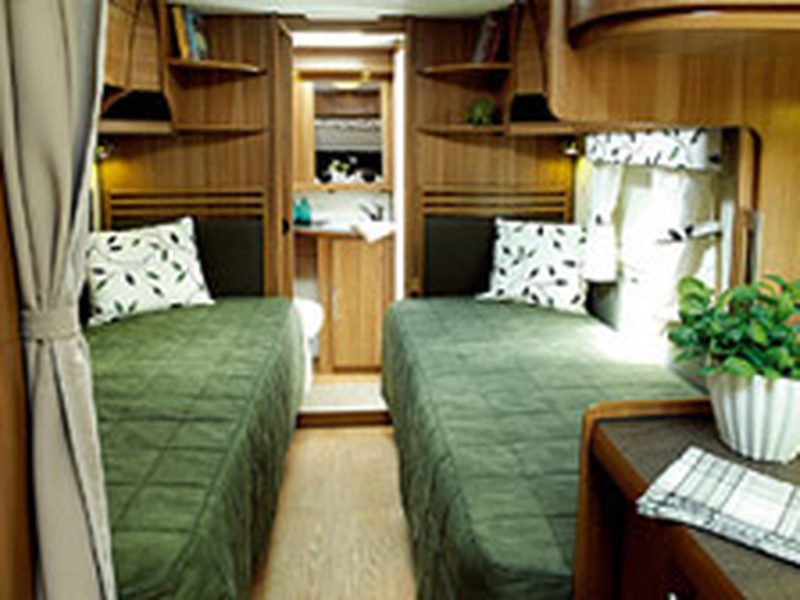 Caravan & campers